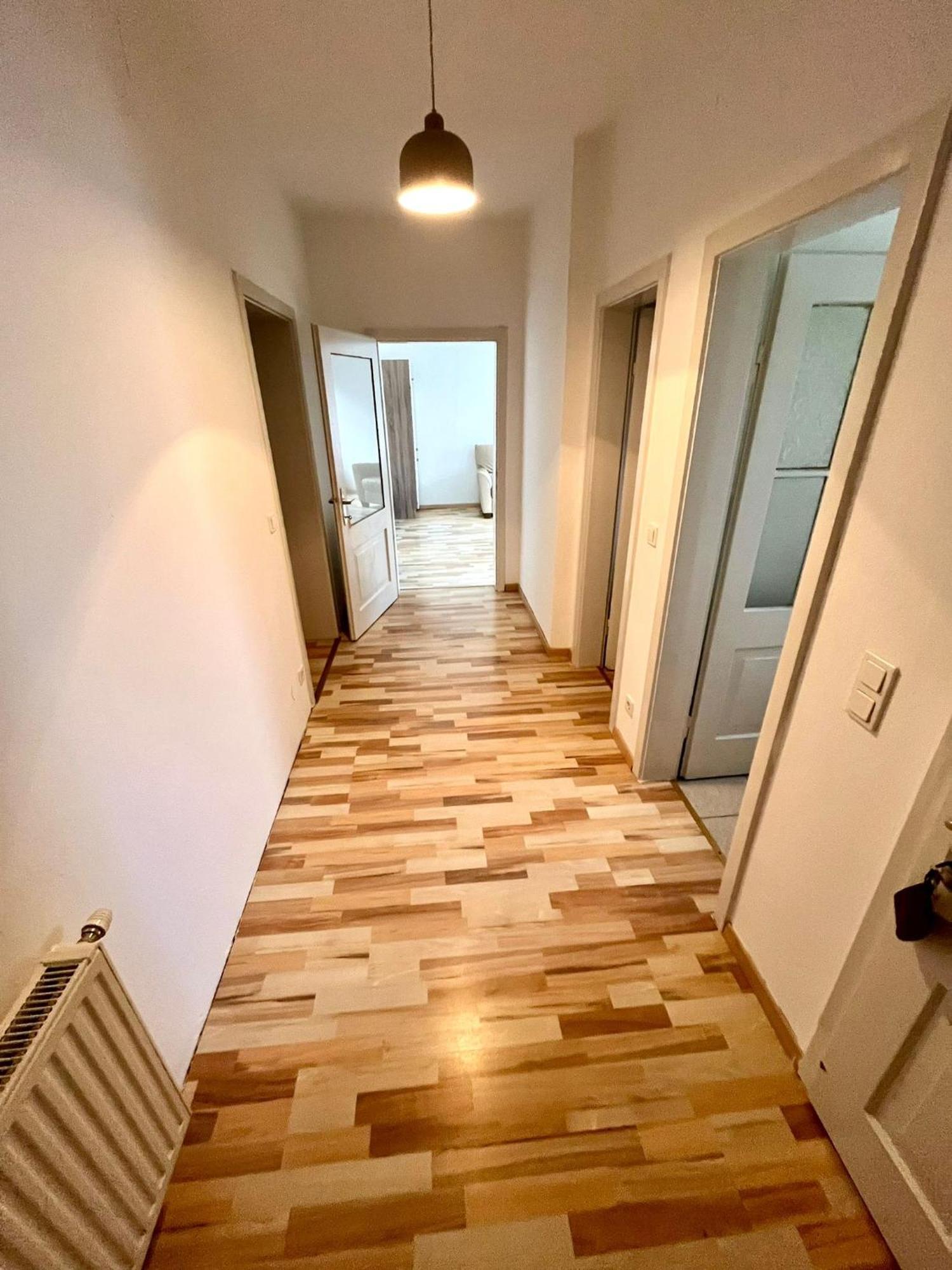 Monteurwohnung Leoben, Zentral Leoben  Exterior foto